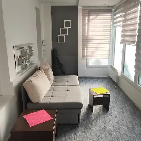 Apartman Scc *